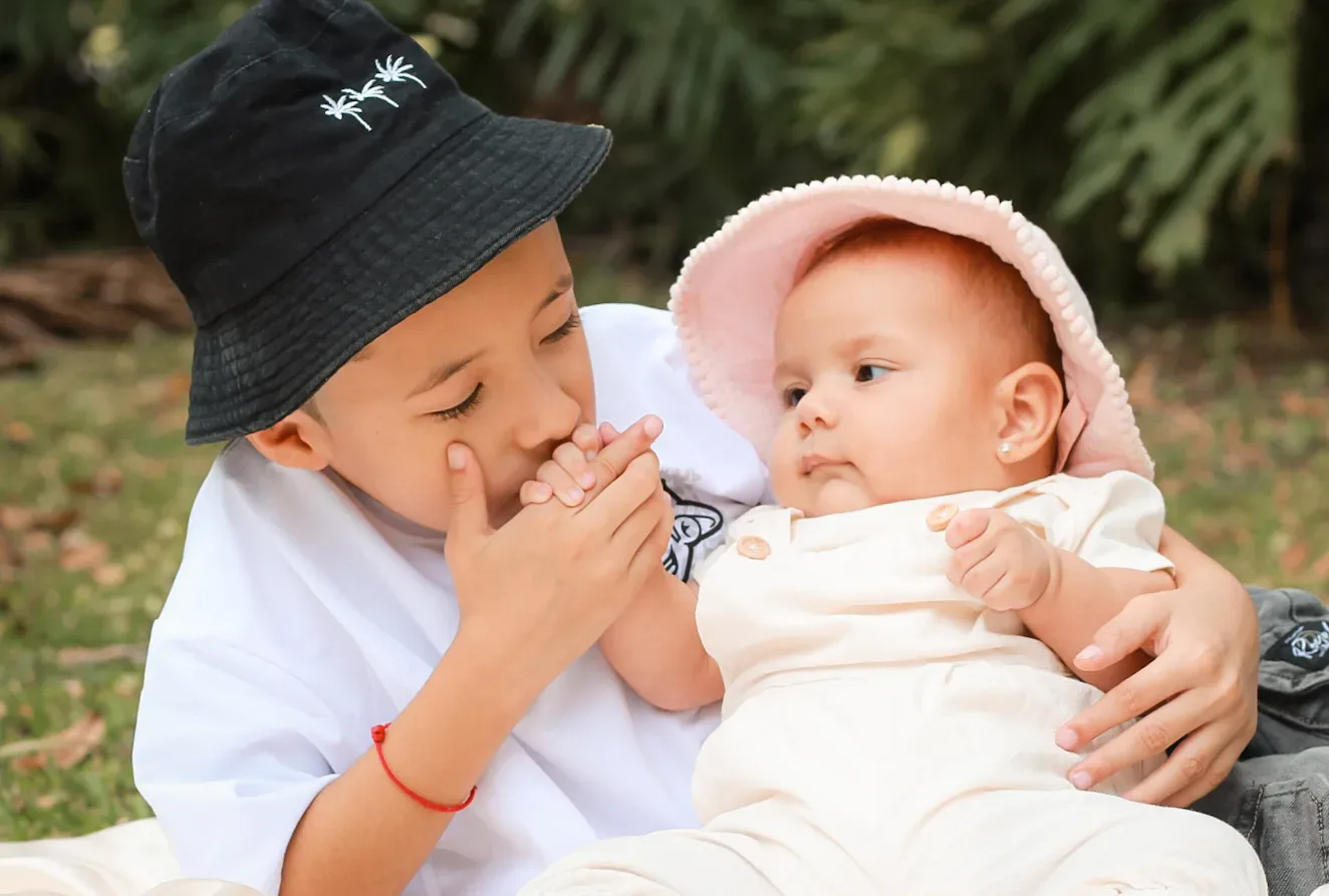 Sesión fotográfica Amor De Hermanos